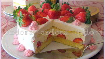 Рецепт Клубничного торта-суфле Поцелуй