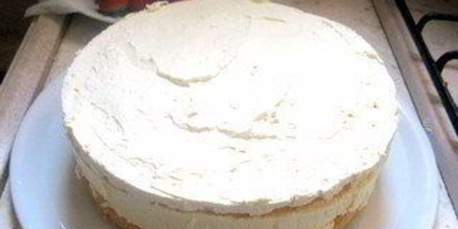 Рецепт клубничного торта-суфле поцелуй