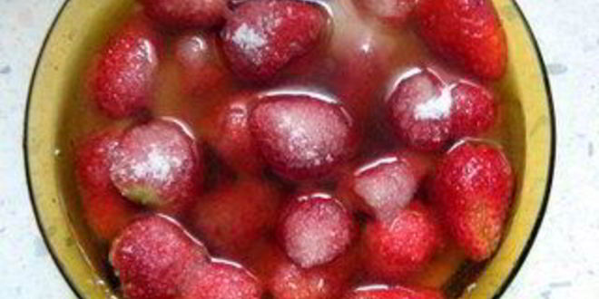 Рецепт клубничного торта-суфле поцелуй