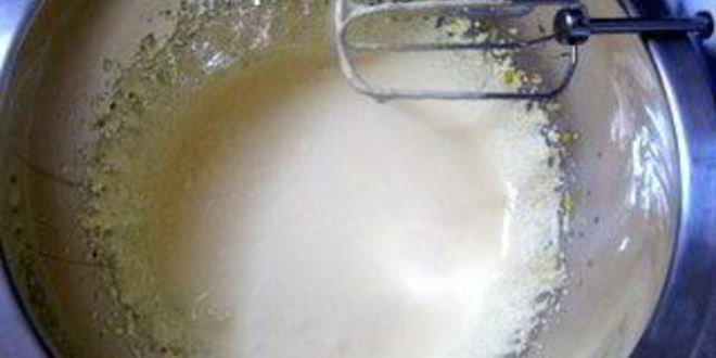 Рецепт клубничного торта-суфле поцелуй