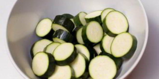 Рецепт суфле из кабачков под грибным соусом