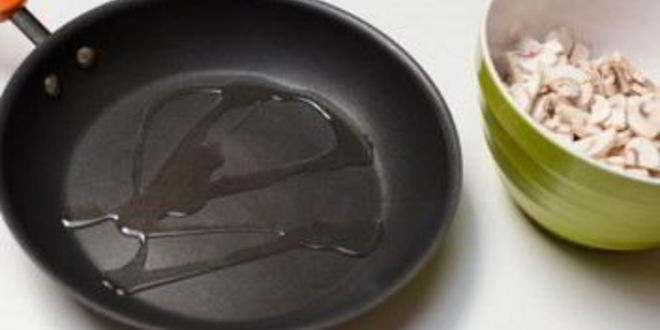 Рецепт суфле из кабачков под грибным соусом