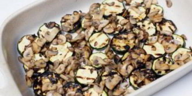 Рецепт суфле из кабачков под грибным соусом