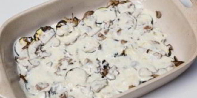 Рецепт суфле из кабачков под грибным соусом