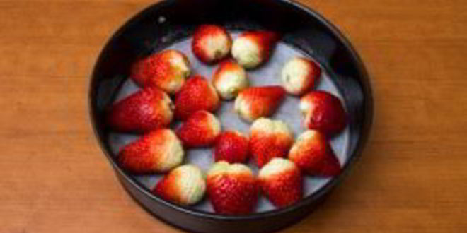 Рецепт творожного суфле с ягодами