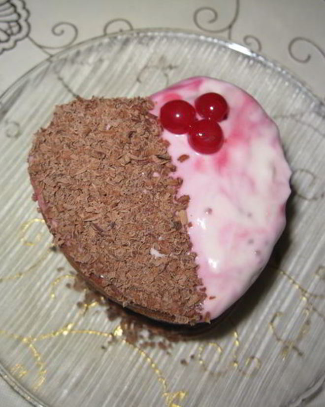 Рецепт тирамису для двоих, с красной и черной смородиной