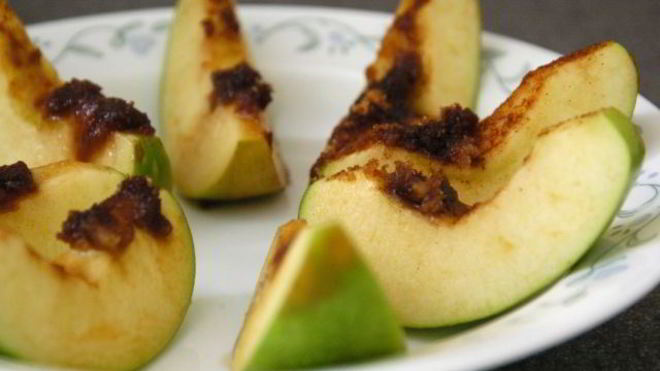 Рецепт запеченных яблок с корицей
