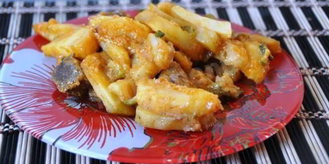 Рецепт Азу из говядины с картошкой и солеными огурцами