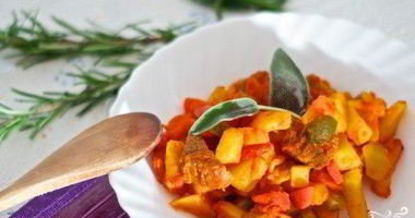 Рецепт Азу из говядины с огурцами