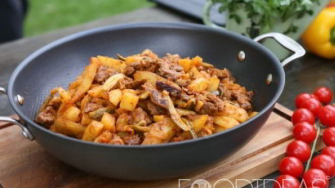 Рецепт азу по-татарски с солеными огурцами