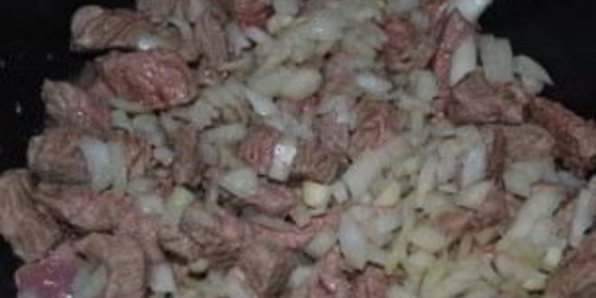 Рецепт азу с солеными огурцами