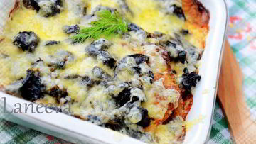 Рецепт Ароматных картофельно-кабачковые драники, запеченные с подберезовиками