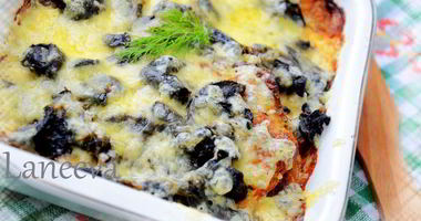 Рецепт Ароматных картофельно-кабачковые драники, запеченные с подберезовиками