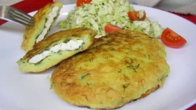 Рецепт драников с начинкой из курицы