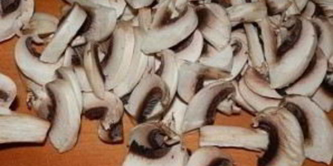 Рецепт драников в горшочке с грибами