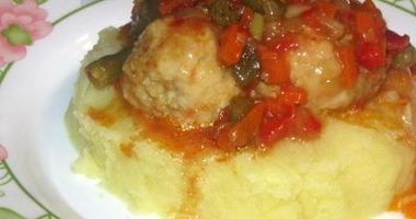 Рецепт Фрикаделек с овощами в кисло-сладком соусе