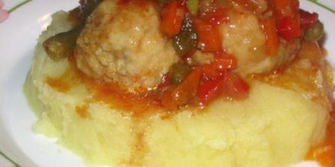 Рецепт фрикаделек с овощами в кисло-сладком соусе