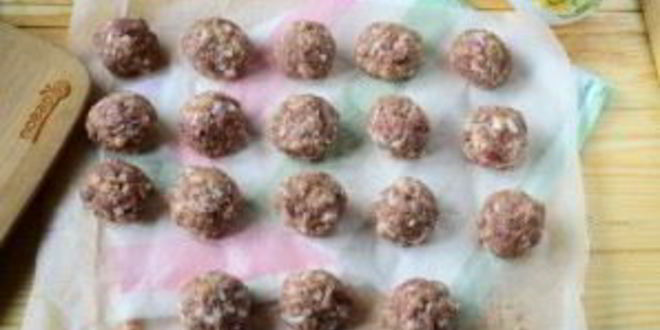 Рецепт фрикаделек с вишневым соусом