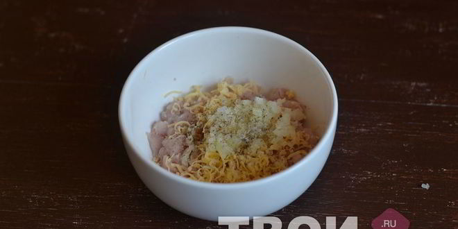 Рецепт куриных фрикаделек с сыром