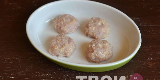 Рецепт куриных фрикаделек с сыром