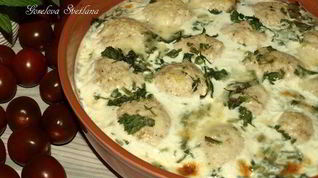 Рецепт Куриных фрикаделек, запеченных в сливках