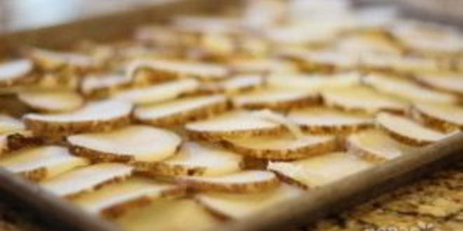 Рецепт картофеля с беконом под сыром