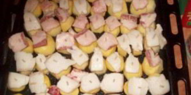 Рецепт картофеля в духовке с салом