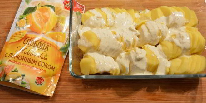 Рецепт картофеля в сливочном соусе с чесноком