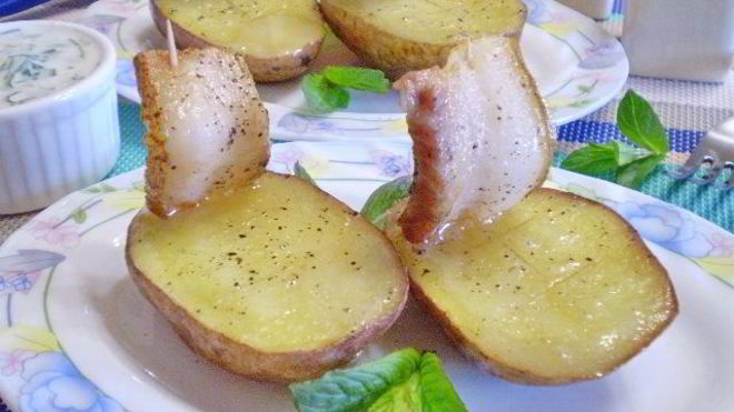 Рецепт картошки с салом в духовке кораблики