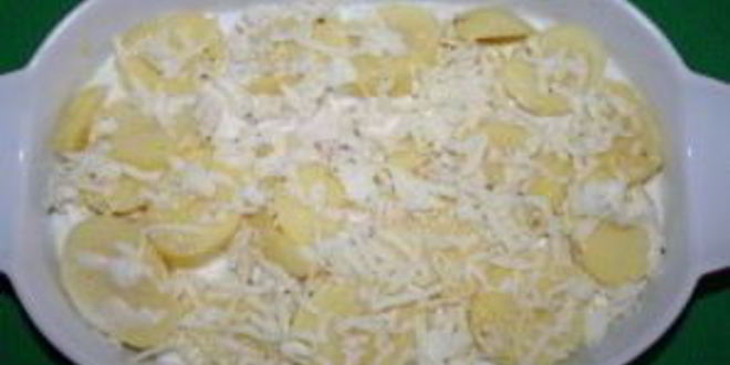 Рецепт картошки в духовке со сливками и сыром