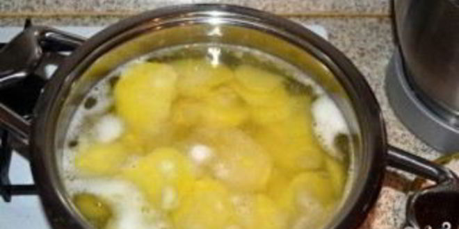 Рецепт хрустящего картофеля в духовке