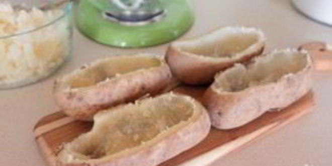 Рецепт печеного картофеля в духовке в фольге