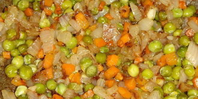 Рецепт риса с говядиной в горшочках