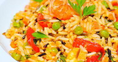 Рецепт Риса с креветками и зеленым горошком