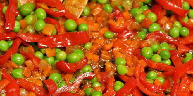 Рецепт риса с креветками и зеленым горошком