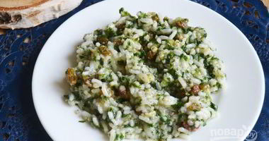 Рецепт Риса со шпинатом и изюмом