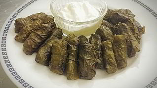 Рецепт Азербайджанской долмы в виноградных листьях