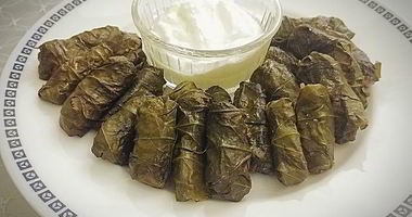 Рецепт Азербайджанской долмы в виноградных листьях