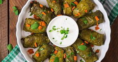 Рецепт Долмы с мясом в виноградных листьях