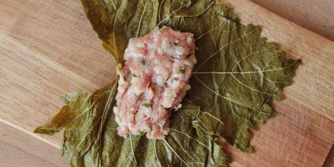 Рецепт долмы в виноградных листьях