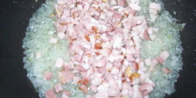 Рецепт голубцов в томатном сметанном соусе в духовке