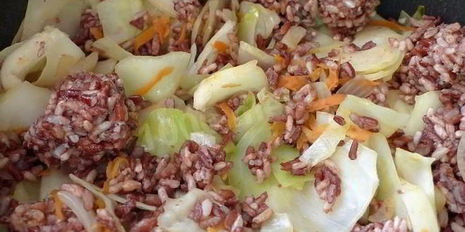 Рецепт ленивых голубцов с куриным фаршем в мультиварке