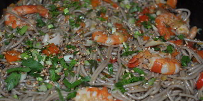 Рецепт Гречневой лапши с морепродуктами