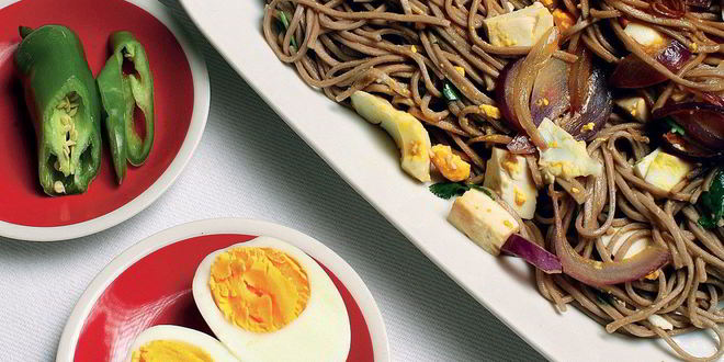 Рецепт Гречневой лапши с яйцами и сыром тофу