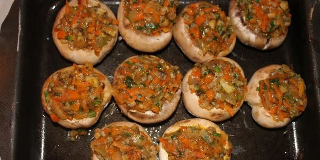 Рецепт грибов, фаршированных гречкой