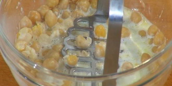 Рецепт грибов на гриле с нутом и баклажанами