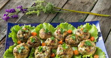 Рецепт Грибов с колбасой в духовке