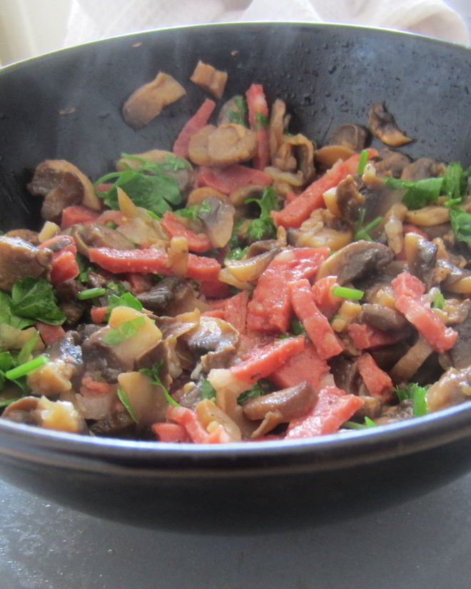 Рецепт грибов с ветчиной и имбирем