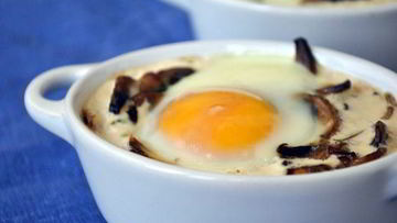 Рецепт Грибов в сливках, запеченые с яйцом