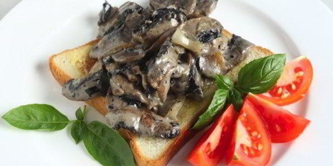 Рецепт Грибов в сливочном соусе с шалфеем